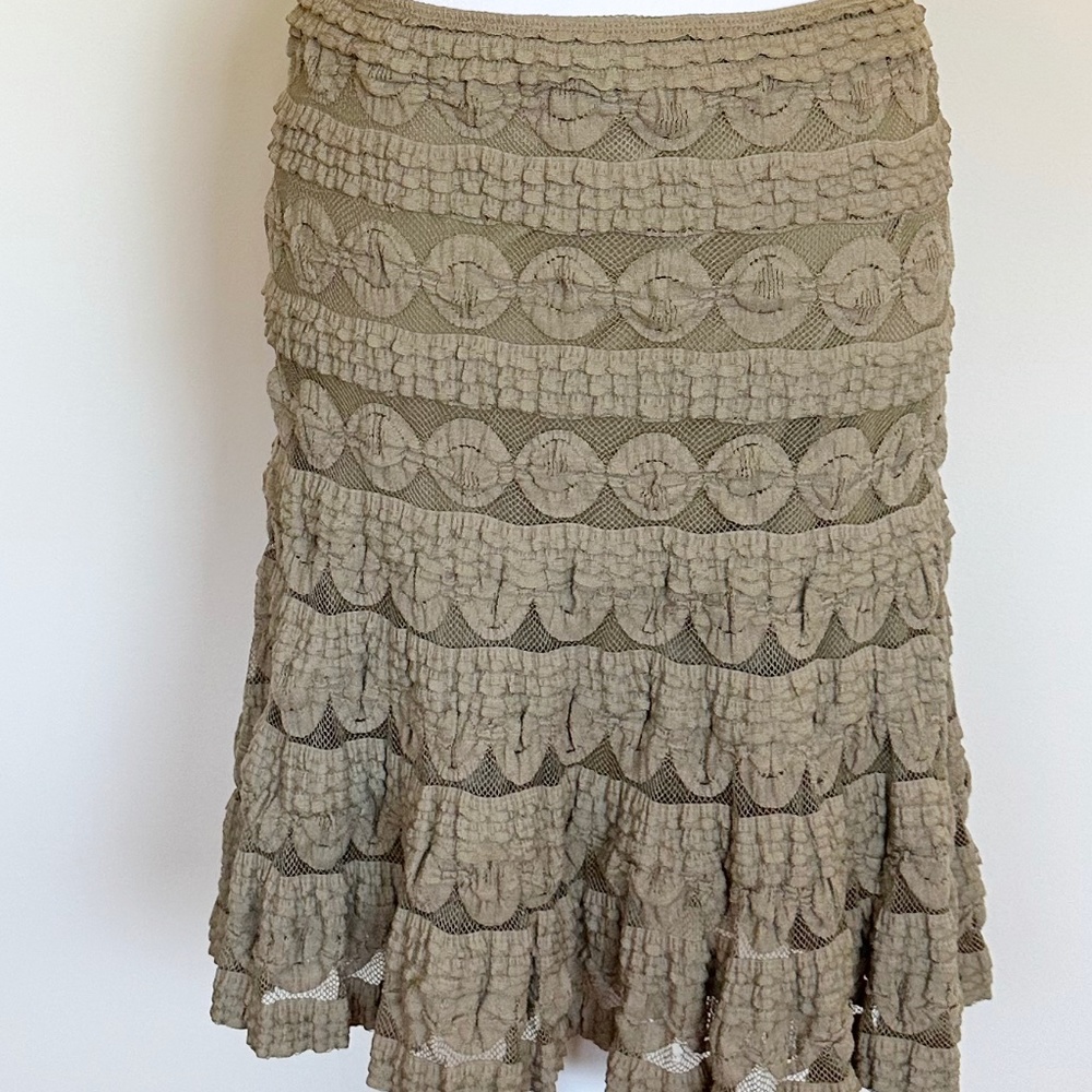 Tan-laced skirt